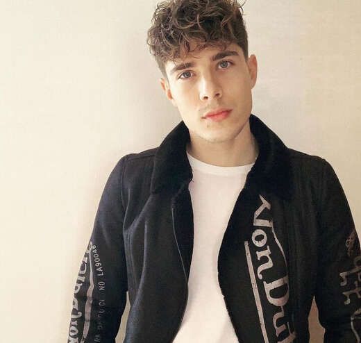 Escorts Houston, Texas Don't be shy!