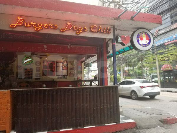 Beer Bar / Go-Go Bar Bangkok, Thailand Buddy's Bar & Grill