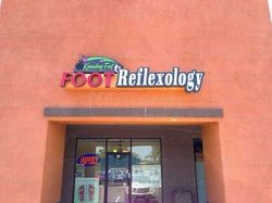 Massage Parlors Chandler, Arizona Kneading Feet Reflexology