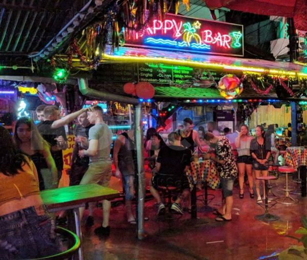 Beer Bar / Go-Go Bar Ko Samui, Thailand Happy bar