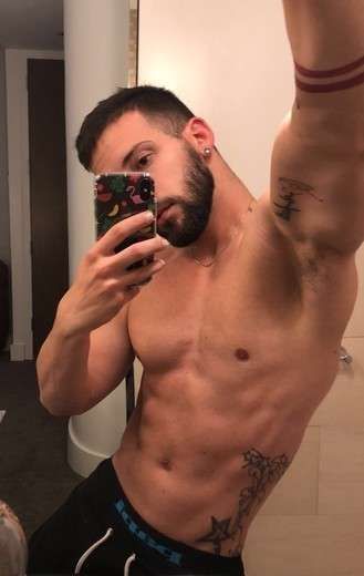 Escorts Miami, Florida Tulio Miami Cubano