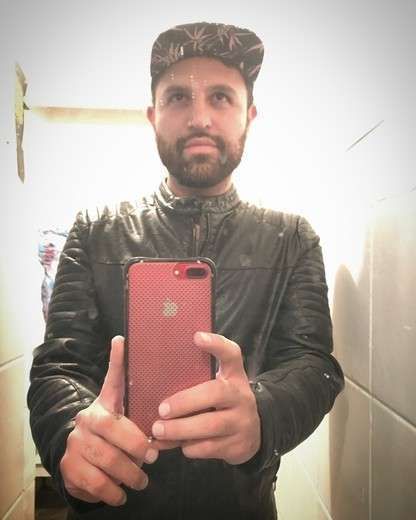 Escorts Chicago, Illinois Outgoing fun guy!