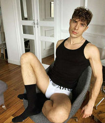 Escorts Houston, Texas Don't be shy!