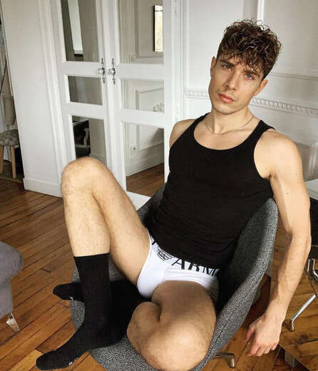 Escorts Houston, Texas Don't be shy!