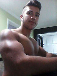 Escorts New York City, New York Discretion! Out call only