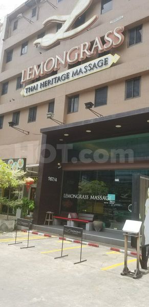 Massage Parlors Bangkok, Thailand Lemongrass Massage