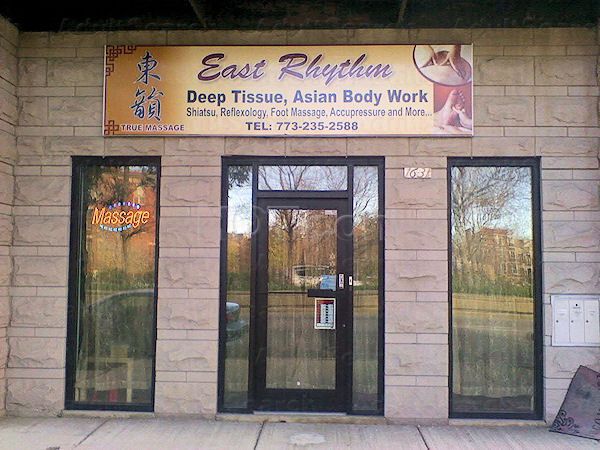 Chicago, Illinois East Rhythm Massage