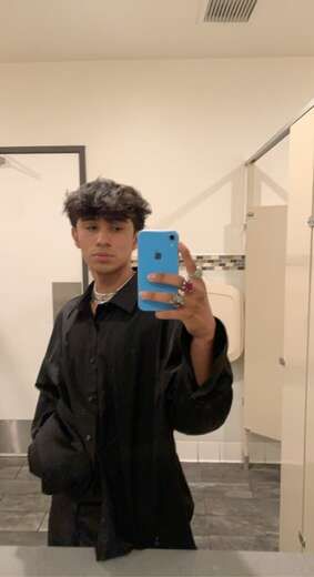 Escorts Los Angeles, California valley boy