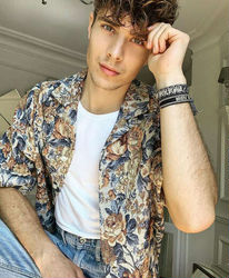 Escorts Houston, Texas Don't be shy!