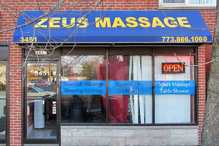 Chicago, Illinois Zeus Massage