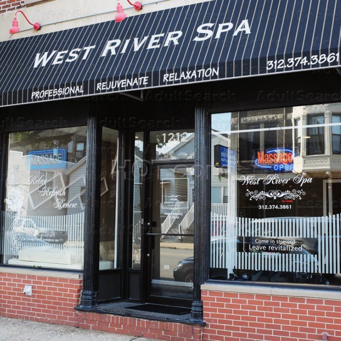 Chicago, Illinois West River Spa