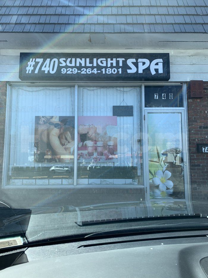 Huntington Station, New York Sunlight Spa Massage