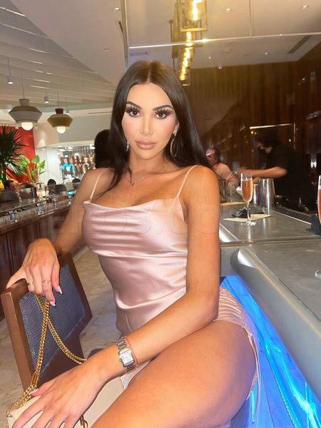Escorts Miami, Florida TS Yuliana