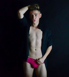 Escorts New York City, New York hot cutie